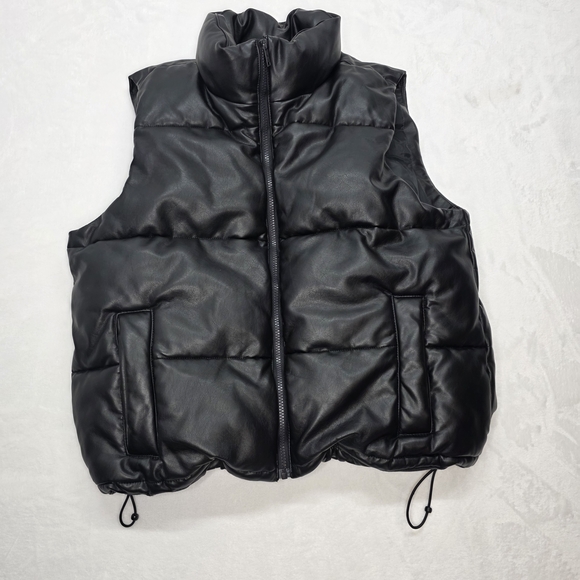 Hollister Black Puffer Vest Women’s Size L Black Faux Leather - Picture 1 of 11